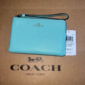 COACH Corner Zip Wristlet Pebble Leather CP483 Faded Blue Silver Hware NEW!!